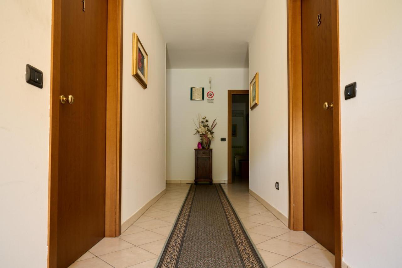 Albergo Shine Acqualagna Esterno foto